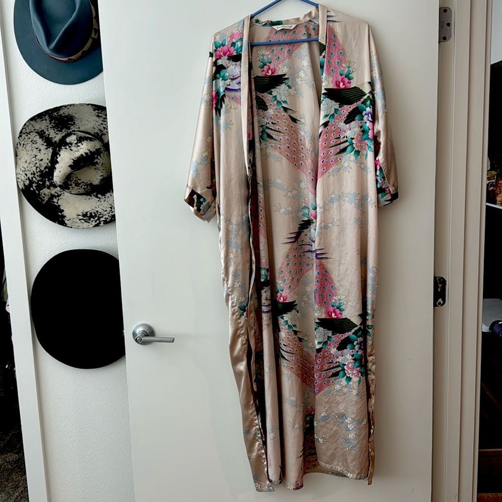 Silky Kimono/robe